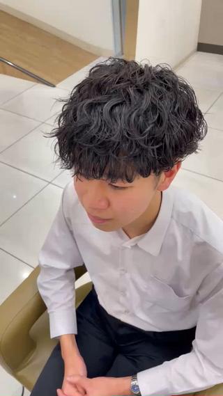 波巻きパーマ

簡単にサッとセットもできます！ 