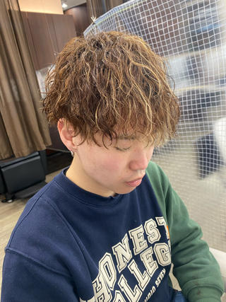 パーマ メンズ 市川 博紀 店長のヘアスタイル