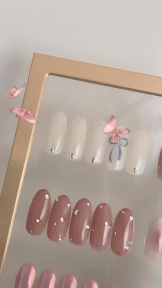 定額デザインです♡
お色味変更可能でございます。
デザインはこちらからお選びください
︎持ち込みデザイン不可となります。 