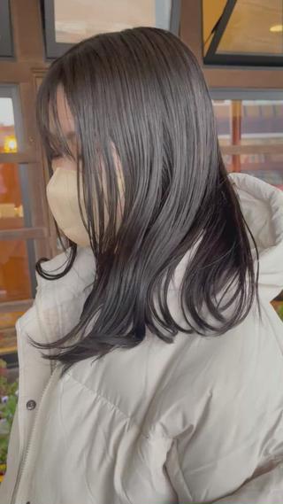 セミロング カラー ヘアニュース所属・ヘアーニュース 🌿NAMII🌿のヘアスタイル