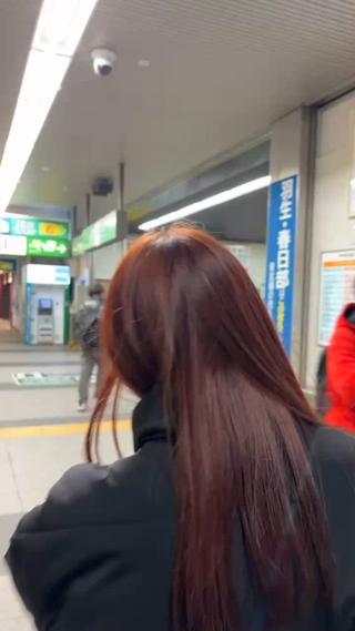 お友達を染めさせていただきました！
自然光、太陽光などでカラーの色味が楽しめて喜んでもらえて嬉しかったです
 