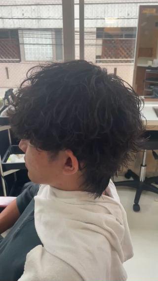 ショート パーマ メンズ PERCUT 中島快のヘアスタイル