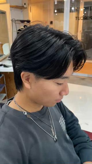 ショート PERCUT 中島快のヘアスタイル