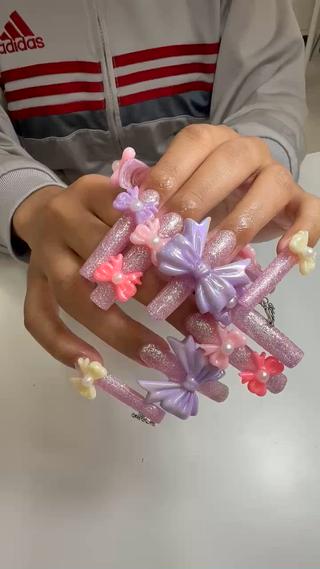 ネイル ONIKA Nail 表参道A4徒歩2分のネイルデザイン