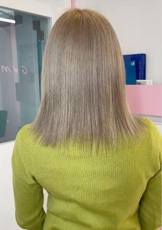 ミディアム カラー 🎀ミルクティー/暖 色×レイヤー/マリアのヘアスタイル