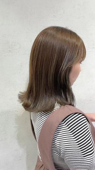 オリーブカラー 