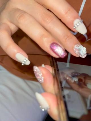 蛇オーダー

カウンセリング後、急遽パーツ手作り案件
可愛がっていただきました♪ 