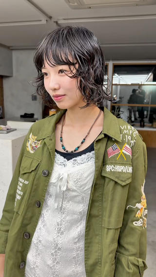 Wolf BOB

ボブパーマ/ウルフ/レイヤー 