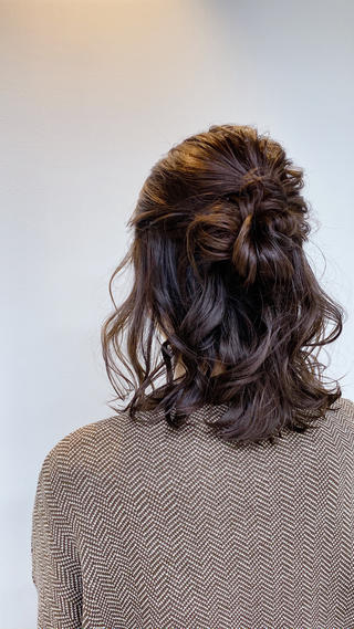 ミディアム ヘアアレンジ 🌟天王寺ヘアセット 🥑アレンジ師🌟のヘアスタイル