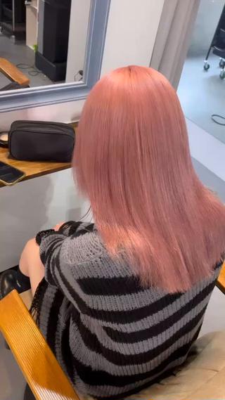 セミロング カラー Sherry大国町所属・Sherry大国町 HIKARUのヘアスタイル