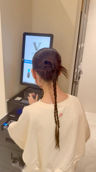 ヘアアレンジ VIEW GINZA所属・fitするカット♡ 暖色/ふうか◠‿◠のヘアスタイル