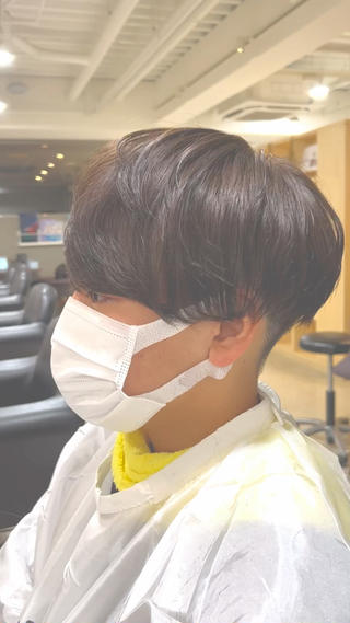 ショート カラー メンズ 心斎橋バレイヤージュ 小林勝貴のヘアスタイル