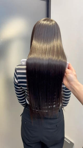 髪質改善ストレート＆ULTOWAトリートメント 
