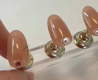 ワンカラー/ベージュ(スキンカラー)
【ビジューサンプル】 