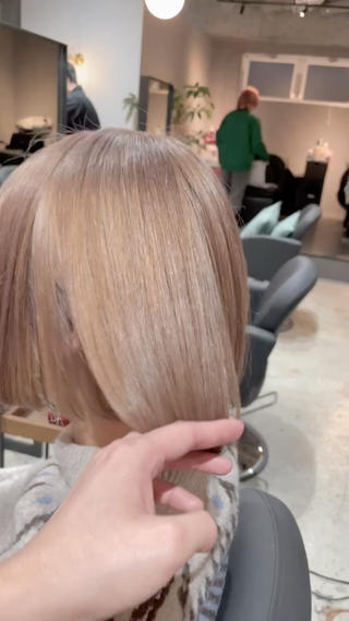ショート カラー ✨髪質改善/ブリーチ /ショート高山のヘアスタイル