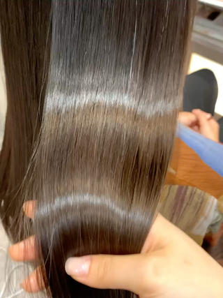 KISS SWAN所属・B E C H I C O〔べち子〕のヘアスタイル