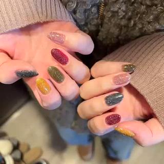 フラッシュネイル実物の方が写真よりもすごく可愛いので、すごく喜ばれます！ 