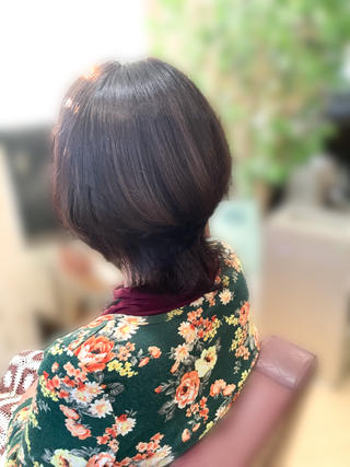 【40代から始める髪エステ】
王妃の水エステカラー 