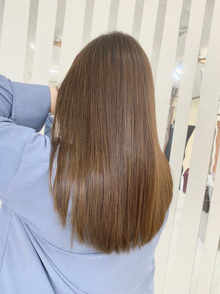 セミロング カラー YURI ✨のヘアスタイル