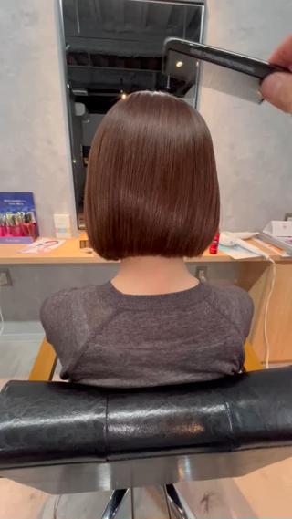 ショート パーマ 小山洋次/阪急茨木/ 透明感カラーショートのヘアスタイル