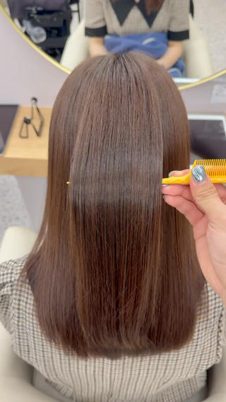 Aujua 4step treatmentです！
モデル募集しております
艶々にさせてください！！ 