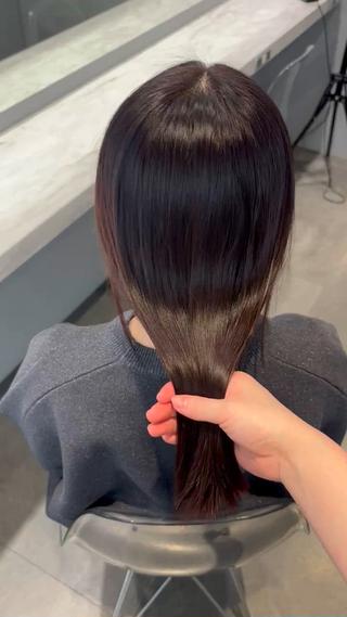 4ヶ月前にかけた髪質改善ストレート
まだツヤツヤです 