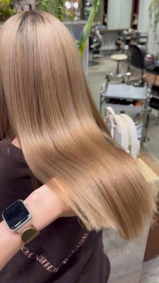 最先端ダメージレス紙質改善
こだわりの薬剤と選定で憧れのサラサラヘアに
是非一度体感してください♡♡♡