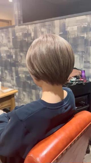 ショート カラー qrop所属・柴田 翔太郎のヘアスタイル