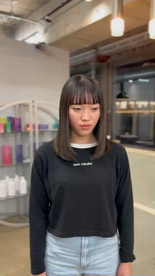 ミディアム 桂 奈穂のヘアスタイル