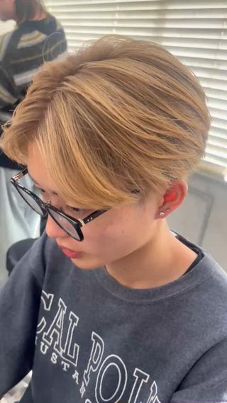 ミディアム カラー メンズ apollo yokohama所属・レイヤーカット/ ハイトーン/ミノリのヘアスタイル