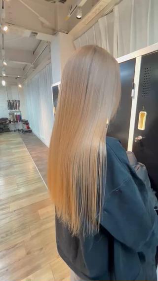 ロング apollo yokohama所属・レイヤーカット/ ハイトーン/ミノリのヘアスタイル