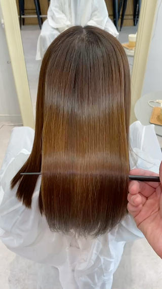 癖やうねりやアホ毛を撃退！髪質改善ストレート 