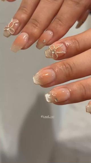 ネイル more fortuneのネイルデザイン