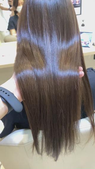 リアル#加工なし
水素の力で髪の毛の内部に水分を!!
パサツキ・広がり気になる方特にオススメです!!
本当に凄いんです!!笑
是非お試し下さい!
#福岡美容室#天神美容室#大名美容室#今泉美容室#室見美容室#早良区美容室#西新美容室#姪浜美容室#福岡ショート#福岡ボブ#福岡ロブ#ハイトーン#ブリーチ#ナチュラルカラー#レイヤー#外ハネ#切りっぱなし#おしゃれ#福岡美容師#美容学生#髪質改善#前髪カット#超音波トリートメント#酸熱トリートメント#学割U18