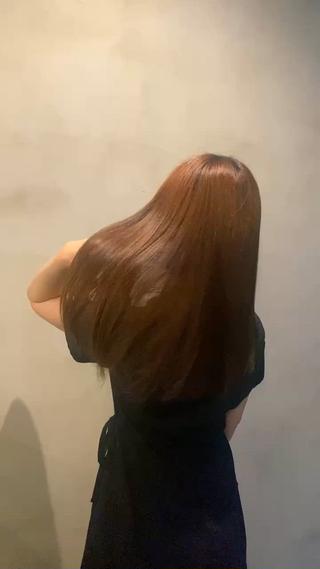 内側からダメージを補修し、元の髪に近づけていく素髪復元システム 