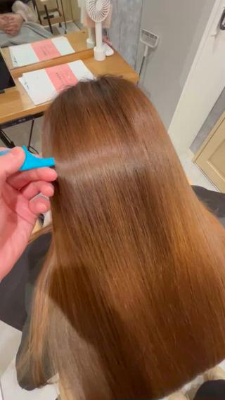 カウンセリングからしっかりと行いブリーチ毛の方なども大歓迎です 
髪の毛をサラサラ、ツヤツヤにしたい方は是非ご予約下さい 