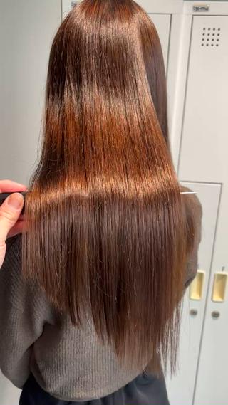 セミロング パーマ 穐田 航のヘアスタイル