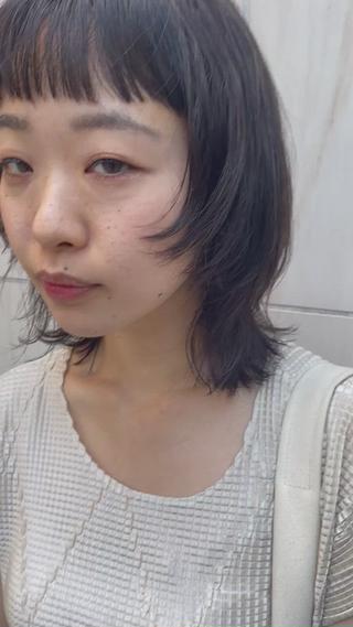 顔まわり切り込んだウルフ 