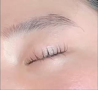 しっかり地まつ毛をあげたい方️ 