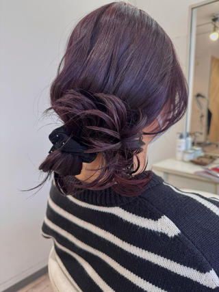 ディープラベンダー♡

ブリーチなしダブルカラーか、ブリーチ１回〜がオススメです️ 