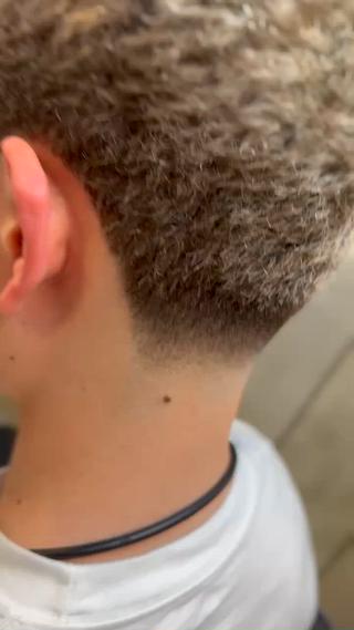 ショート メンズ Dorcus barber quality style ドルクス上野店 バーバーショップ所属・坂本 虹昂のヘアスタイル