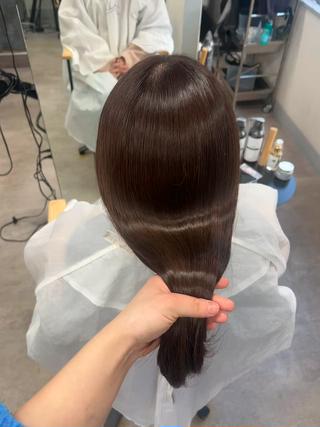 ロング 艶ありブラウンカラー 🤎透明感あゆみのヘアスタイル