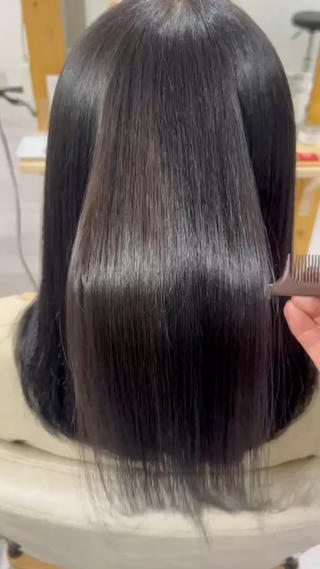 ミディアム 💙まこと💙艶 カラー(Rico)のヘアスタイル