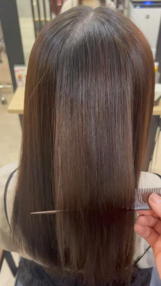 ミディアム 💙まこと💙艶 カラー(Rico)のヘアスタイル