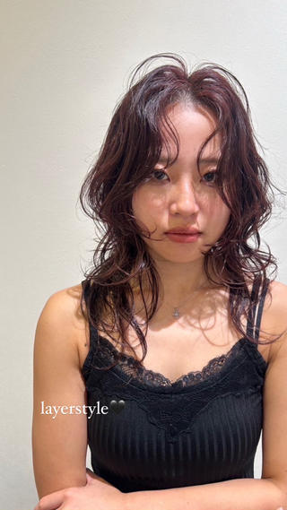 セミロング カラー LaBless ザ・北浜プラザ所属・近藤 歌留多のヘアスタイル