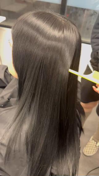 ロング ユイ 別府ですのヘアスタイル