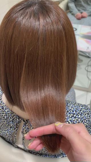 ミディアム ワタナベ アオイのヘアスタイル