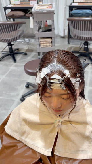 ロング パーマ 【髪質改善】 山本歩夢のヘアスタイル