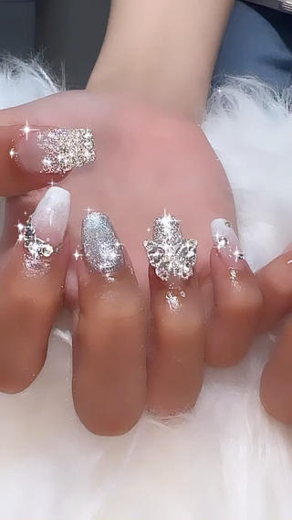 ロング mao .のネイルデザイン