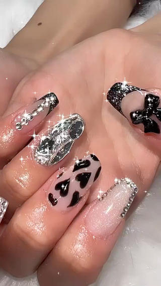 ロング mao .のネイルデザイン